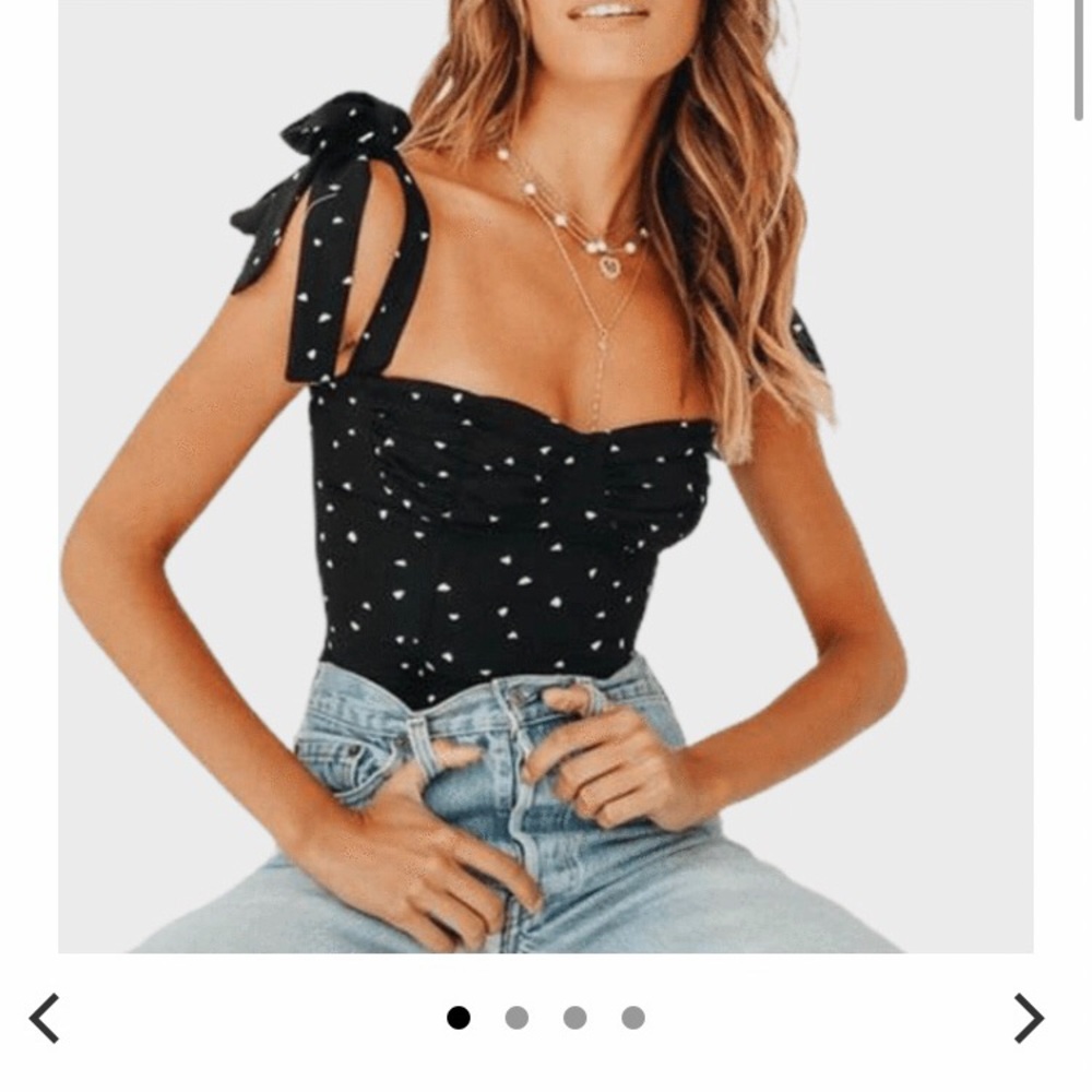 THE KYLIE TOP- WIARA CLOTHING